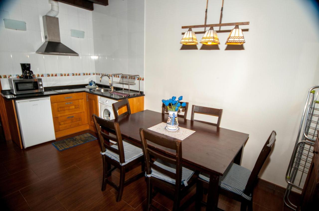 Apartamentos Rurales Larrago Busturia Kültér fotó